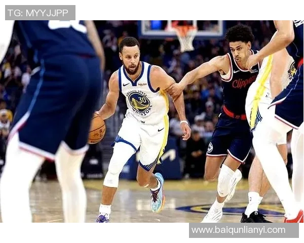 勇士与骑士精彩对决集锦回顾展现篮球魅力与激情瞬间 勇士与骑士精彩对决集锦回顾展现篮球魅力与激情瞬间