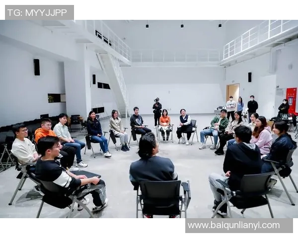 张帆：在新时代背景下探索青年成长与发展的多元路径与挑战