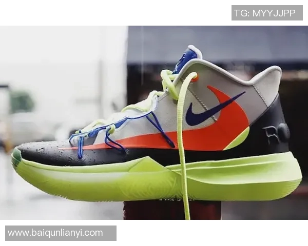 欧文新鞋发布会引发争议踩踏耐克Logo艺术与商业的边界何在 欧文新鞋发布会引发争议踩踏耐克Logo艺术与商业的边界何在