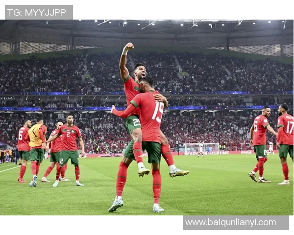 海法马卡比与比尼的激烈对决揭示足球战术与球队实力的较量 海法马卡比与比尼的激烈对决揭示足球战术与球队实力的较量