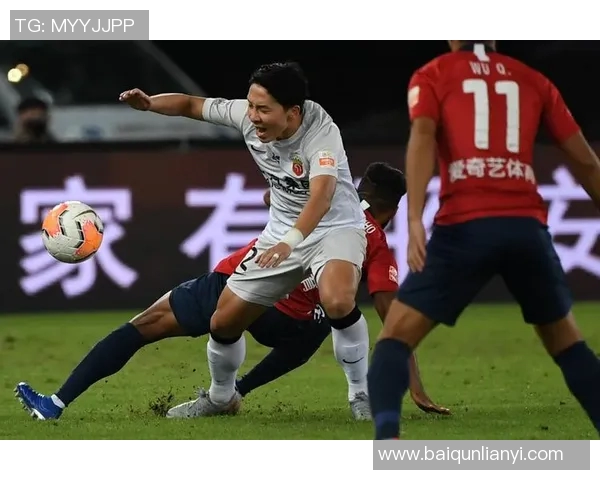 上海上港对阵重庆精彩直播全程回顾与赛后分析尽在这里 上海上港对阵重庆精彩直播全程回顾与赛后分析尽在这里